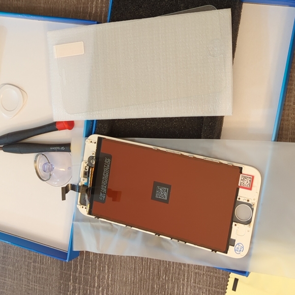 LSD screen replacement kit for iphone - Picture 3 of 6